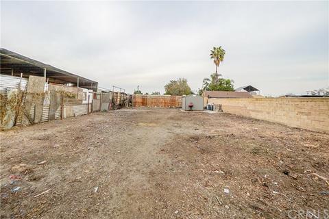 719 W Greenleaf Blvd, Compton, CA 90220 photo 20