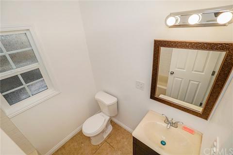 719 W Greenleaf Blvd, Compton, CA 90220 photo 3