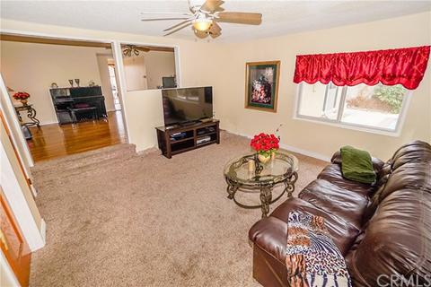 558 Maple Way, Upland, CA 91786 photo 20