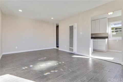 331 E 53rd St, Long Beach, CA 90805 photo 4