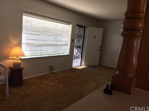 8015 Lyndora St, Downey, CA 90242 photo 4