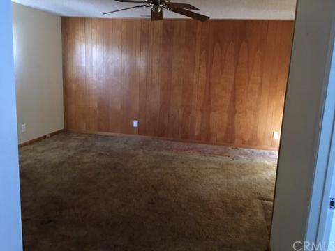 8015 Lyndora St, Downey, CA 90242 photo 5