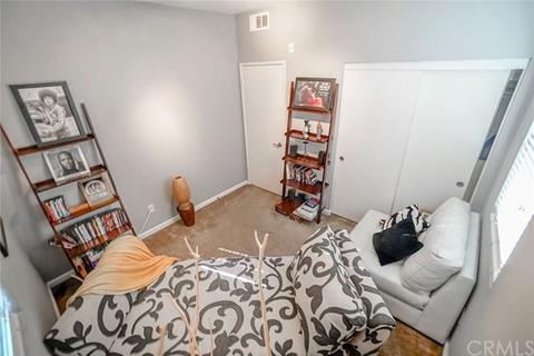 500 N Willowbrook Ave #E2, Compton, CA 90220 photo 8