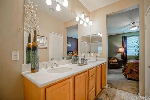 500 N Willowbrook Ave #E2, Compton, CA 90220 photo 5