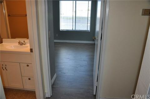 15338 Gundry Ave #216, Paramount, CA 90723 photo 17