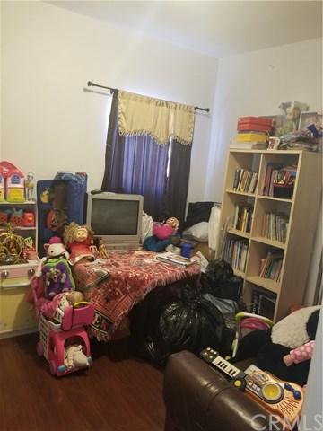 1663 E 111th St, Los Angeles, CA 90059 photo 5