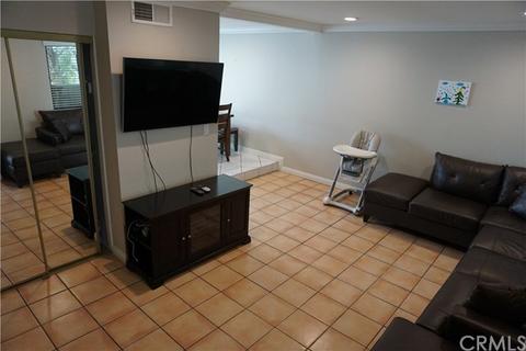 1147 W Badillo St #E, Covina, CA 91722 photo 4