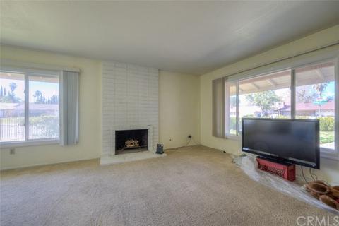 8626 Limestone Dr, Riverside, CA 92504 photo 11