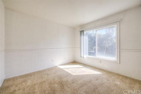 8626 Limestone Dr, Riverside, CA 92504 photo 6