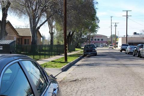 1264 Davidson Ave, San Bernardino, CA 92411 photo 3