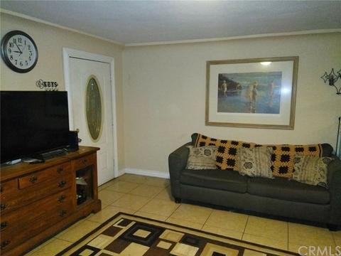 733 W Arbutus St, Compton, CA 90220 photo 11