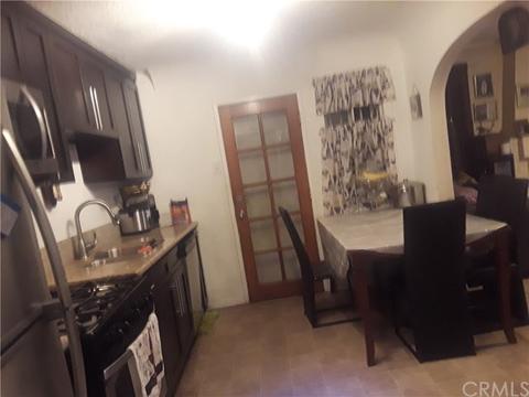 733 W Arbutus St, Compton, CA 90220 photo 6