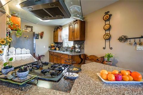1013 N Sloan Ave, Compton, CA 90221 photo 5