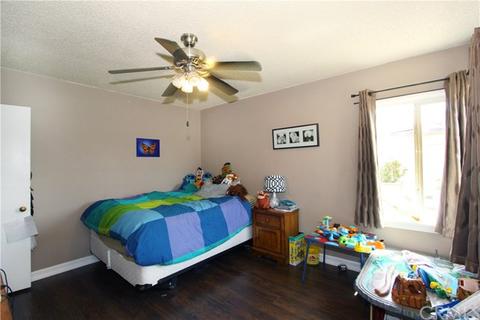 8619 Meadow Rd, Downey, CA 90242 photo 16