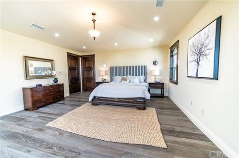 8576 Cherokee, Downey, CA 90241 photo 22