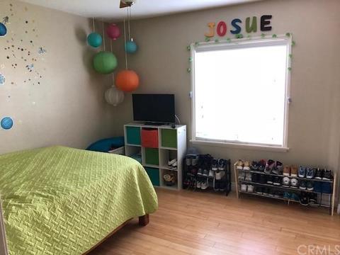 1716 W Tichenor St, Compton, CA 90220 photo 4