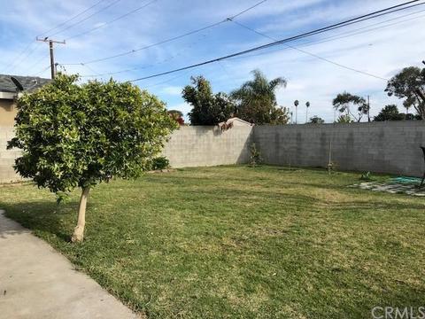 1716 W Tichenor St, Compton, CA 90220 photo 2