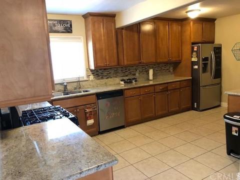 1716 W Tichenor St, Compton, CA 90220 photo 8