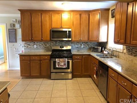 1716 W Tichenor St, Compton, CA 90220 photo 9