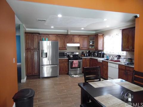 39086 Dianron Rd, Palmdale, CA 93551 photo 3