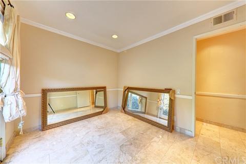 5500 E Joaquin Ct, Commerce, CA 90040 photo 24