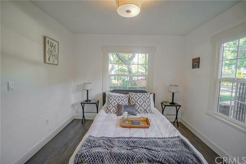 1719 N Summit Ave, Pasadena, CA 91103 photo 21