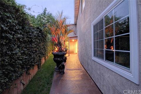 4951 E San Miguel St, Compton, CA 90221 photo 4