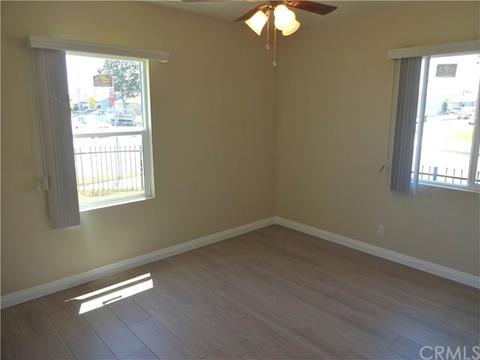 1419 W Spruce St, Compton, CA 90220 photo 13