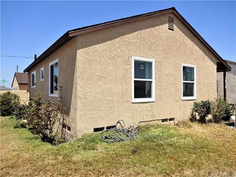 1419 W Spruce St, Compton, CA 90220 photo 3