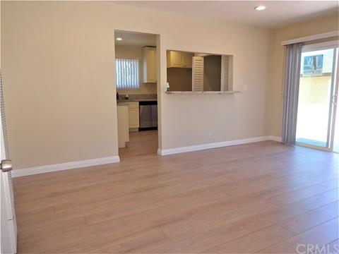 1419 W Spruce St, Compton, CA 90220 photo 8