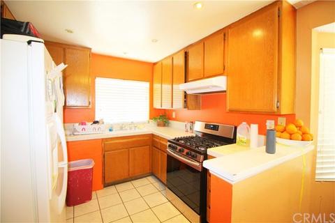 1391 Cherrytree Rd, Colton, CA 92324 photo 9