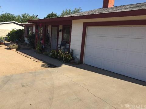14988 Willow St, Hesperia, CA 92345 photo 2