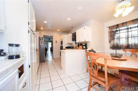 2539 E Ames Ave, Anaheim, CA 92806 photo 4
