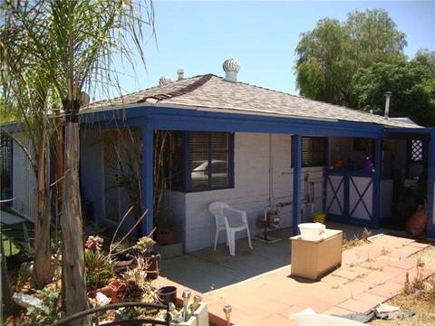 21571 Lime St, Wildomar, CA 92595 photo 2