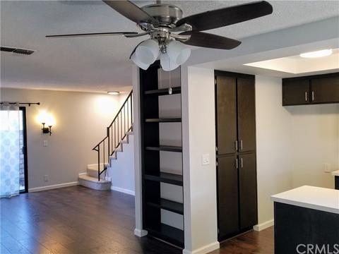 14033 Anderson St #J, Paramount, CA 90723 photo 2