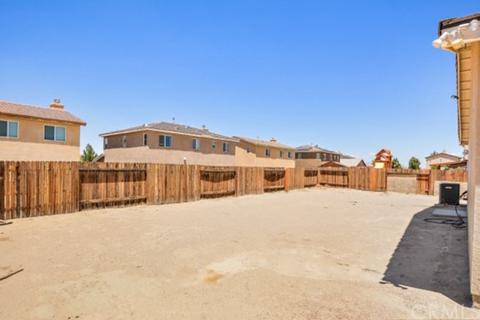 10554 Leisure Cir, Adelanto, CA 92301 photo 16