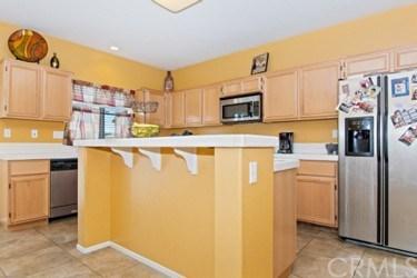 10554 Leisure Cir, Adelanto, CA 92301 photo 9