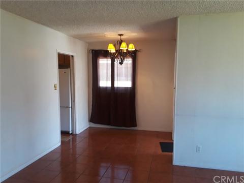 145 W Van Koevering St, Rialto, CA 92376 photo 10
