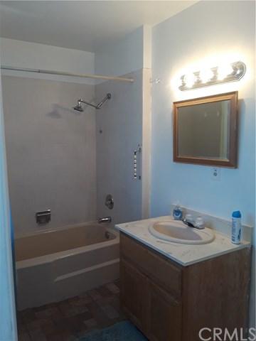 145 W Van Koevering St, Rialto, CA 92376 photo 7