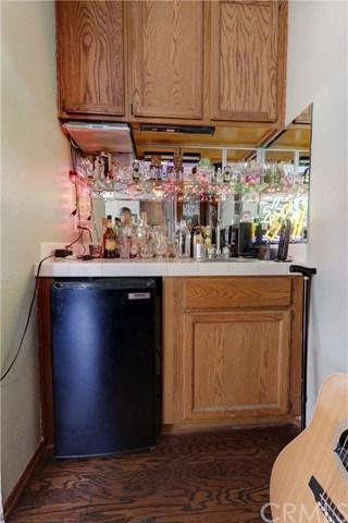 8021 Lyndora St, Downey, CA 90242 photo 9