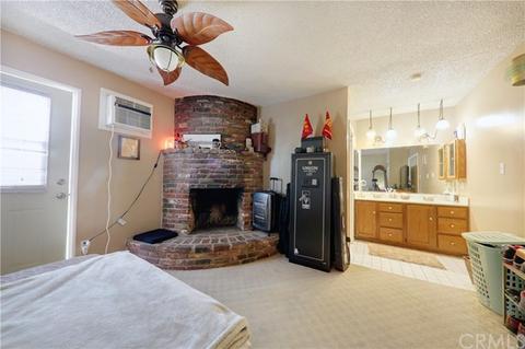 8021 Lyndora St, Downey, CA 90242 photo 11