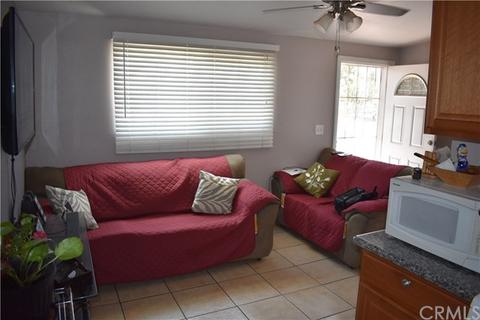 745 E G St, Colton, CA 92324 photo 4