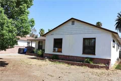 3859 Shamrock Ave, Riverside, CA 92501 photo 2