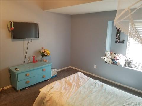 17028 Hibiscus St, Fontana, CA 92335 photo 10