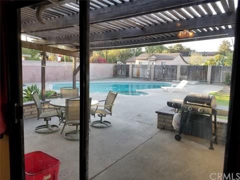 17028 Hibiscus St, Fontana, CA 92335 photo 16