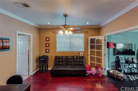 9853 Potter St, Bellflower, CA 90706 photo 5