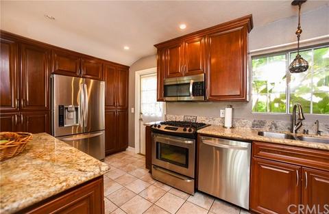 8406 Cheyenne St, Downey, CA 90242 photo 3