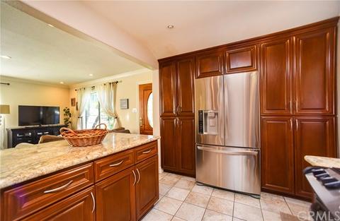 8406 Cheyenne St, Downey, CA 90242 photo 4