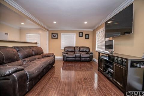 16306 S Pannes Ave, Compton, CA 90221 photo 3