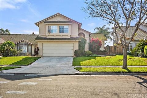 939 Hedges Dr, Corona, CA 92880 photo 1
